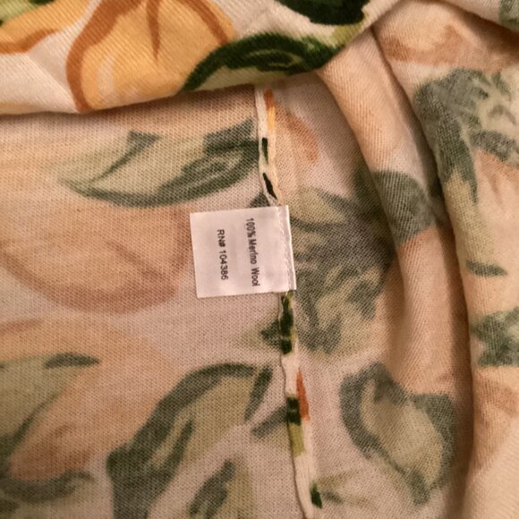 Garnet Hill Cardigan Lemons - Picture 3 of 5